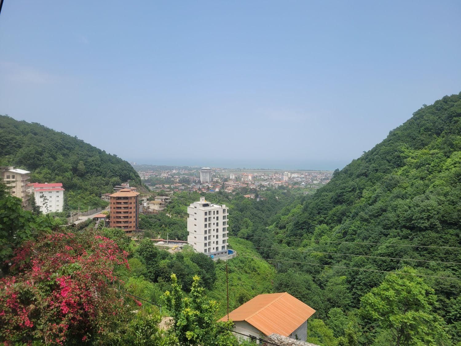 ویلا جنگلی با ویو جنگل دریا .کد۱۲|اجارهٔ کوتاه‌مدت ویلا و باغ|رامسر, |دیوار