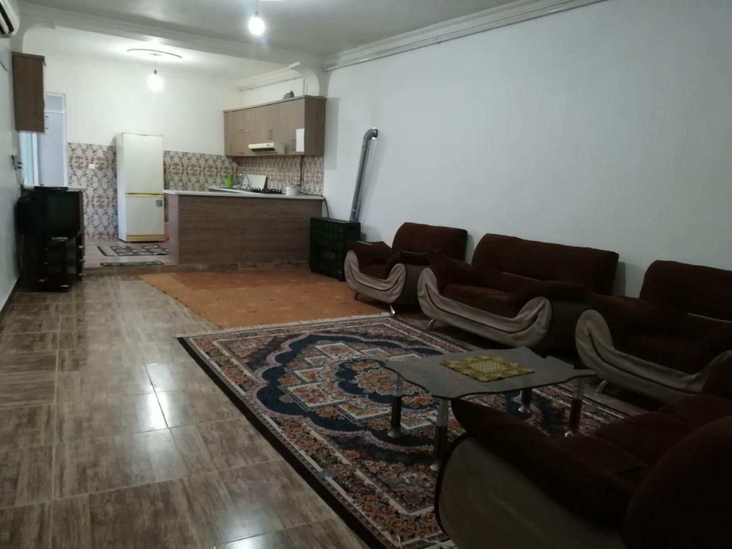 اجاره روزانه و هفتگی خانه و سوئیت|اجارهٔ کوتاهمدت آپارتمان و سوئیت|رشت, هلال احمر|دیوار