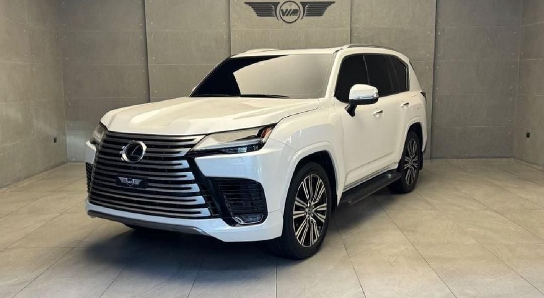 لکسوس LX600 ، مدل 2022 گذر موقت|خودرو سواری و وانت|شیراز, معالی‌آباد|دیوار