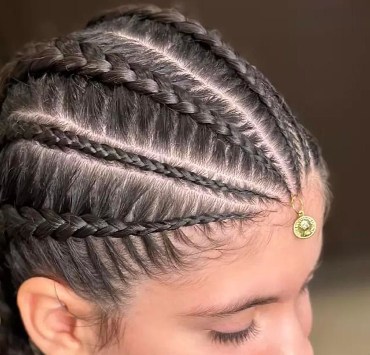 آموزش شینیون و بافت با مدرک فنی حرفه ای|خدمات آرایشگری و زیبایی|نظرآباد, |دیوار