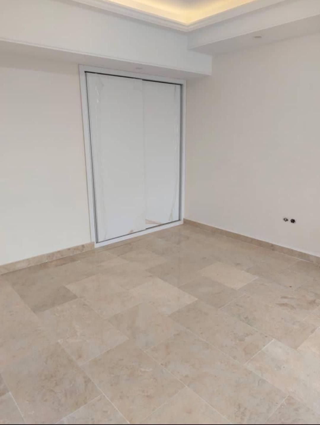 ** آپارتمان ۱۲۷ متری با ۳ پارکینگ در صادقیه    **|فروش آپارتمان|تهران, صادقیه|دیوار