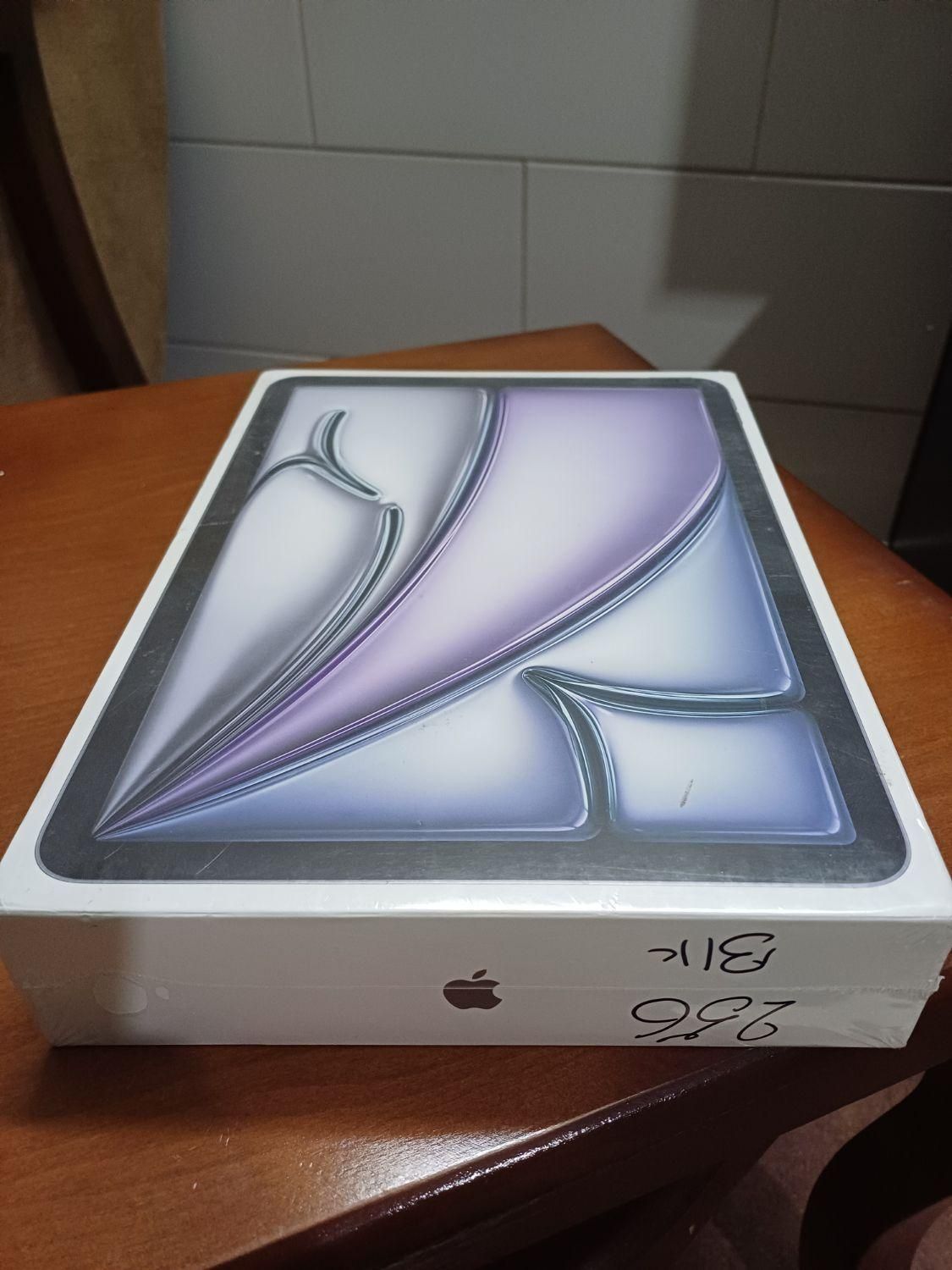 تبلت ۱۱ اینچی اپل مدل ipad Air 2024 M2 Wi-Fi|تبلت|یزد, |دیوار