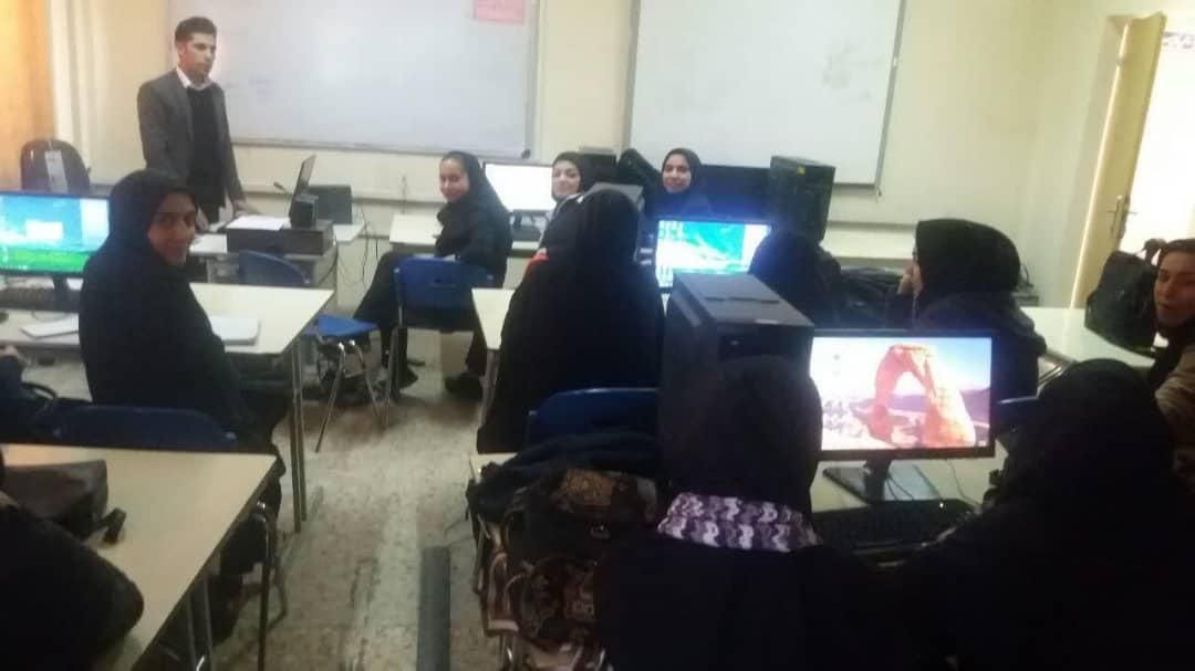 آموزش کامپیوتر icdl گرافیک برنامه نویسی پایتون|خدمات آموزشی|شیراز, سینما سعدی|دیوار