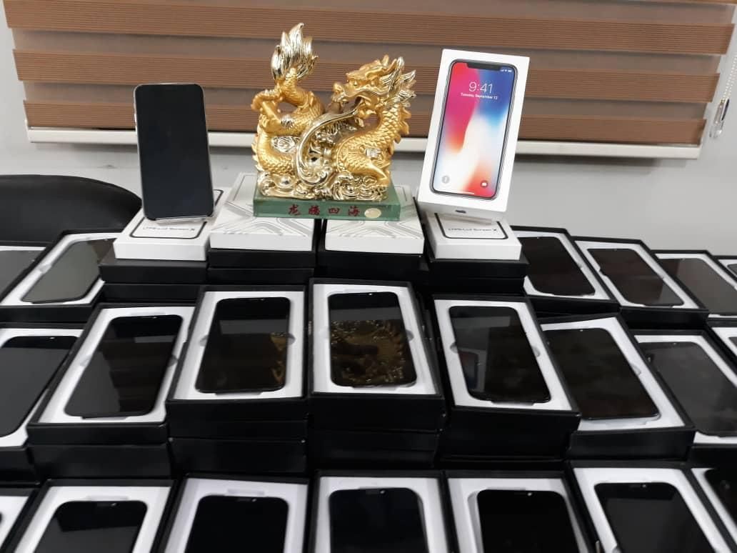 ال سی دیlcd iphone x A12A22A32A52السیدی آیفون ایکس|لوازم جانبی موبایل و تبلت|تهران, فلسطین (میدان انقلاب)|دیوار