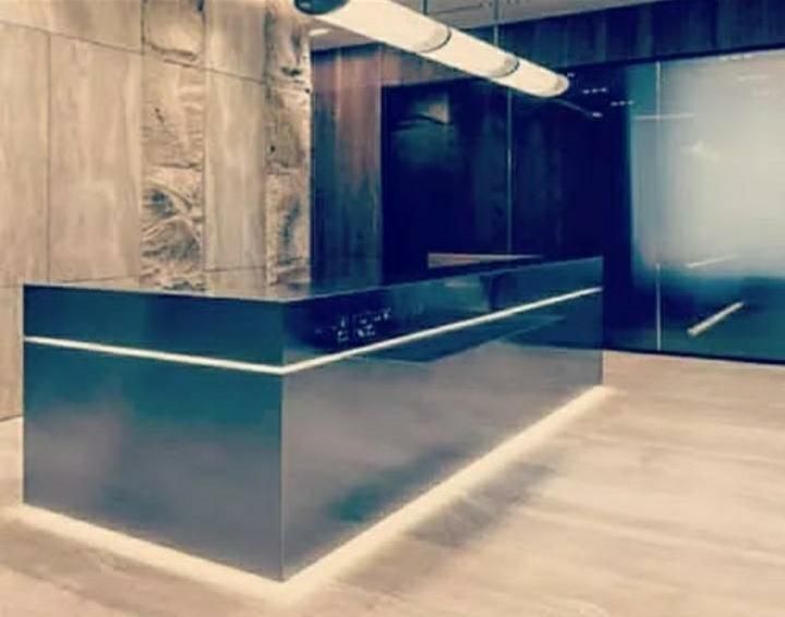 میزپیشخوانMDFطرح سنگ کانترمنشی اطلس با نور رستوران|دفتر کار|شیراز, ارم|دیوار