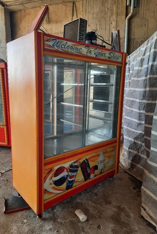 ((تعدادی فریزر یخچال سوپری مغازه ترازو))|فروشگاه و مغازه|بجنورد, |دیوار