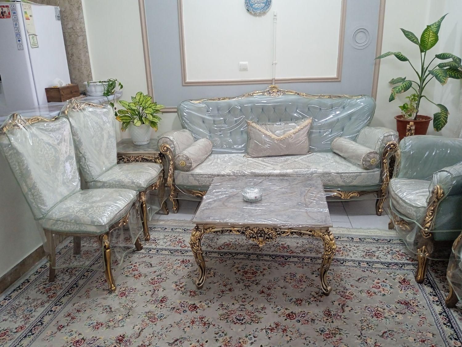 کاملاسالم وبدون شکستگی|مبلمان خانگی و میز عسلی|تهران, خاوران|دیوار
