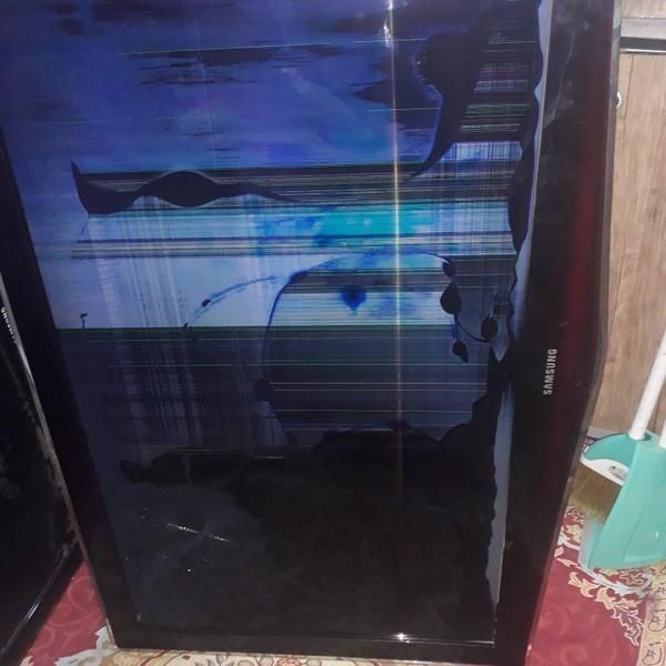 خرید و فروش ال ای دی و ال سی دی صفحه شکسته|تلویزیون و پروژکتور|مشهد, امیر|دیوار