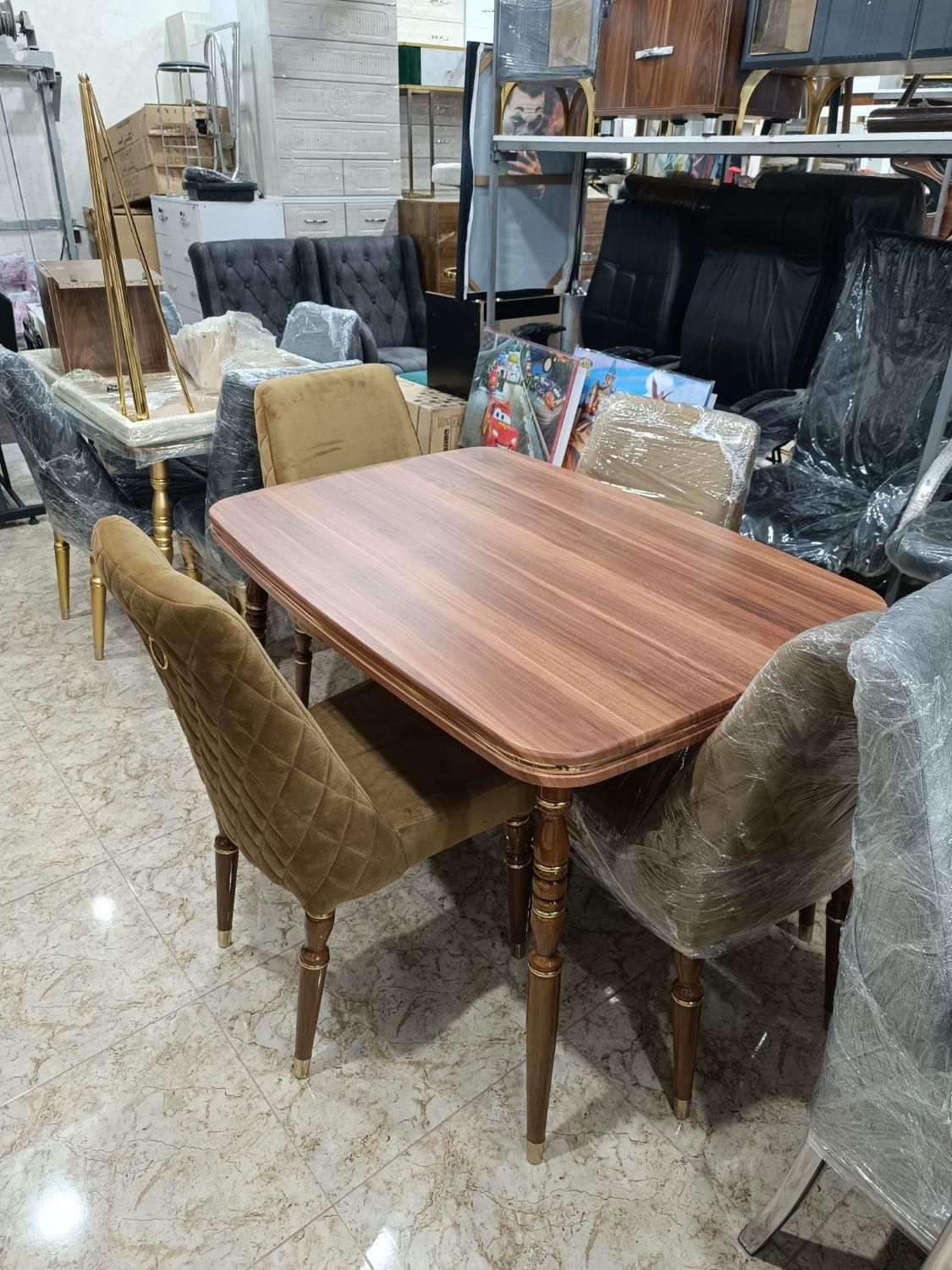 میز نهارخوری شرکتی|میز و صندلی غذاخوری|کاشان, |دیوار