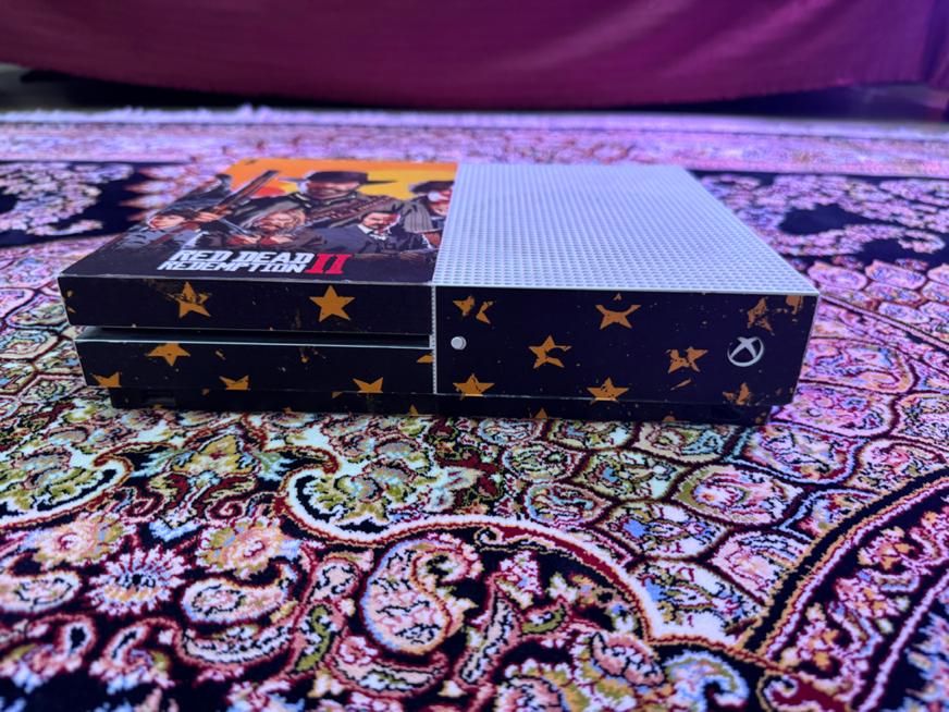 یک دستگاه Xbox one s همراه با لوازم جانبی|کنسول، بازی ویدئویی و آنلاین|اهواز, کیانپارس |دیوار