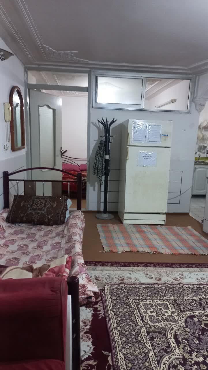 اجاره سوییت با پارکینگ|اجارهٔ کوتاهمدت آپارتمان و سوئیت|اصفهان, رهنان|دیوار