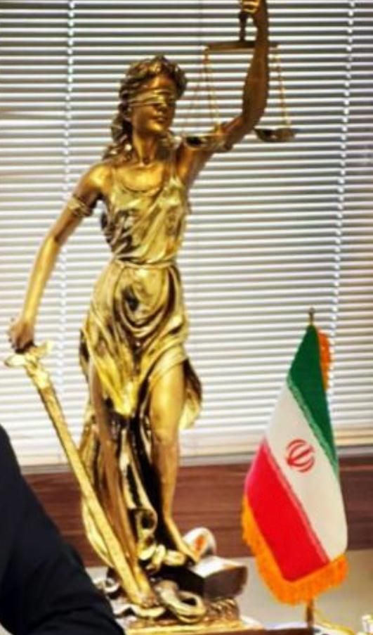 وکیل پایه یک دادگستری مجرب بابیش از ۲۰ سال سابقه|خدمات مالی، حسابداری، بیمه|تبریز, |دیوار