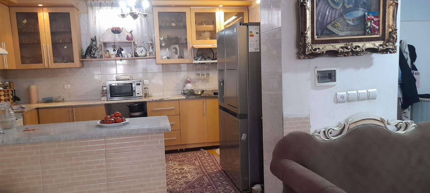 اجاره۱۶۵ متر دوبلکس در دوطبقه تمیز حتی به اتباع|اجارهٔ آپارتمان|رباط‌کریم, رباط‌کریم|دیوار