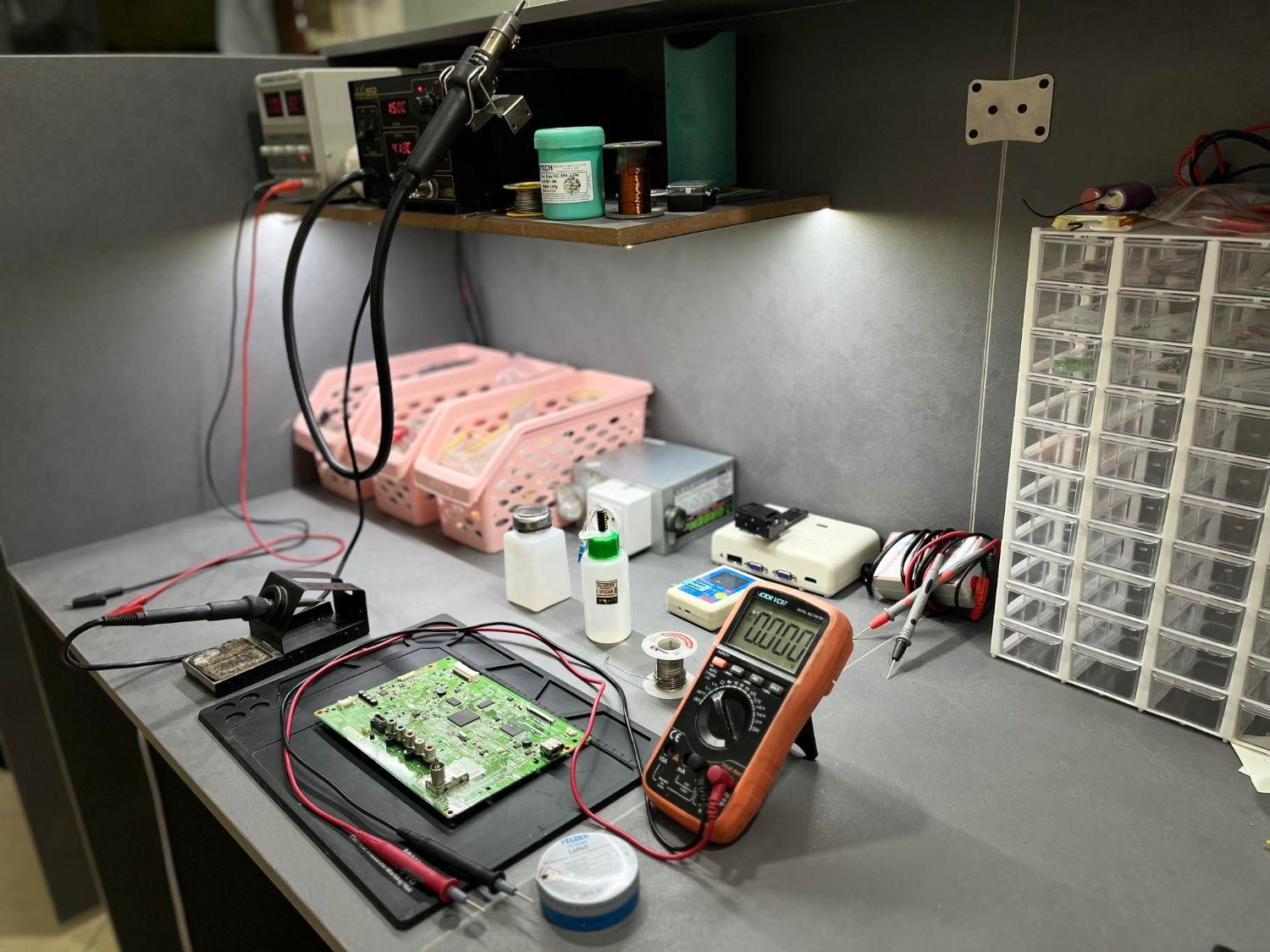 تعمیر تلویزیون. بکلایت. در منزل.با ضمانت|خدمات پیشه و مهارت|ملارد, |دیوار