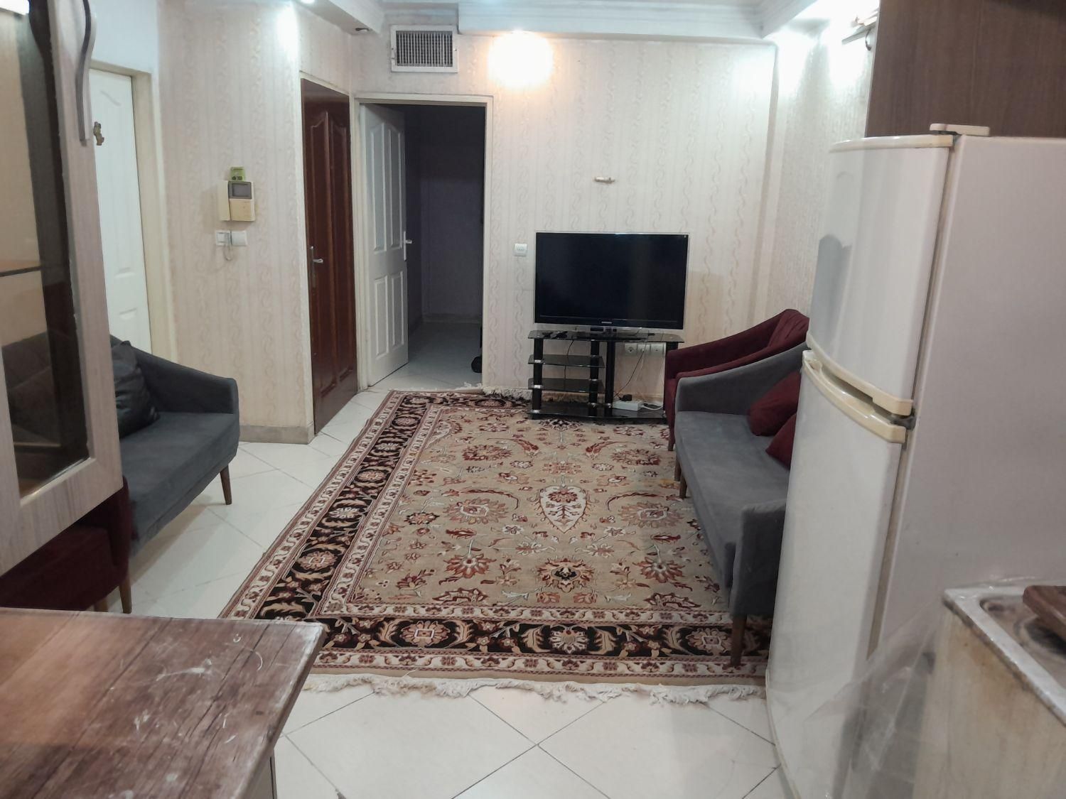 اجاره اپارتمان مبله روزانه،باپارکینگ سوئیت خ آزادی|اجارهٔ کوتاهمدت آپارتمان و سوئیت|تهران, آذربایجان|دیوار