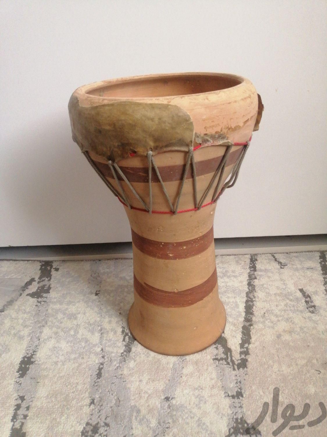 تیمپو و تنبک|سازهای سنتی|قدس, |دیوار