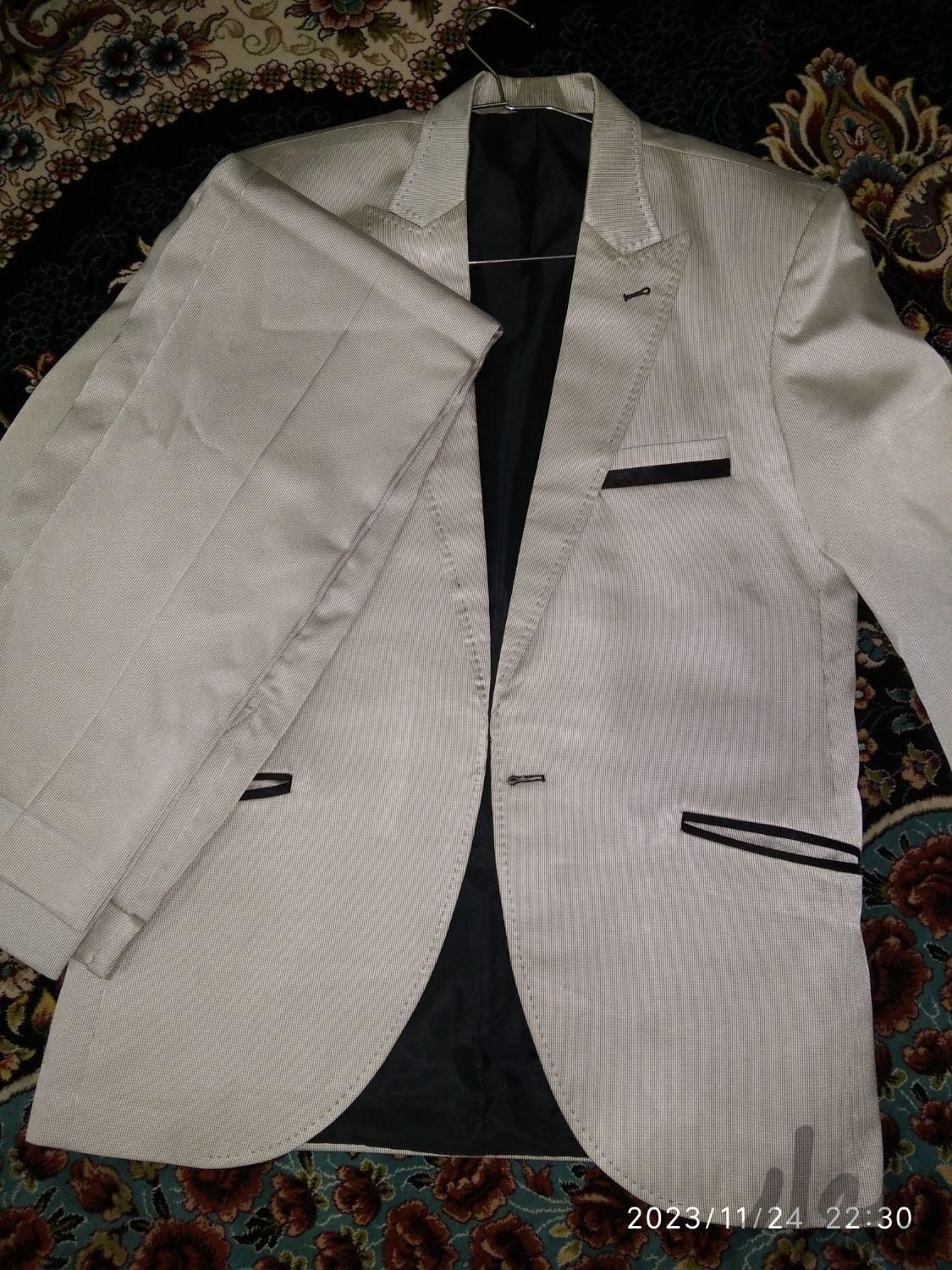 کت و شلوار نو یک بار استفاده شده سایز 48|لباس|فیروزآباد, |دیوار