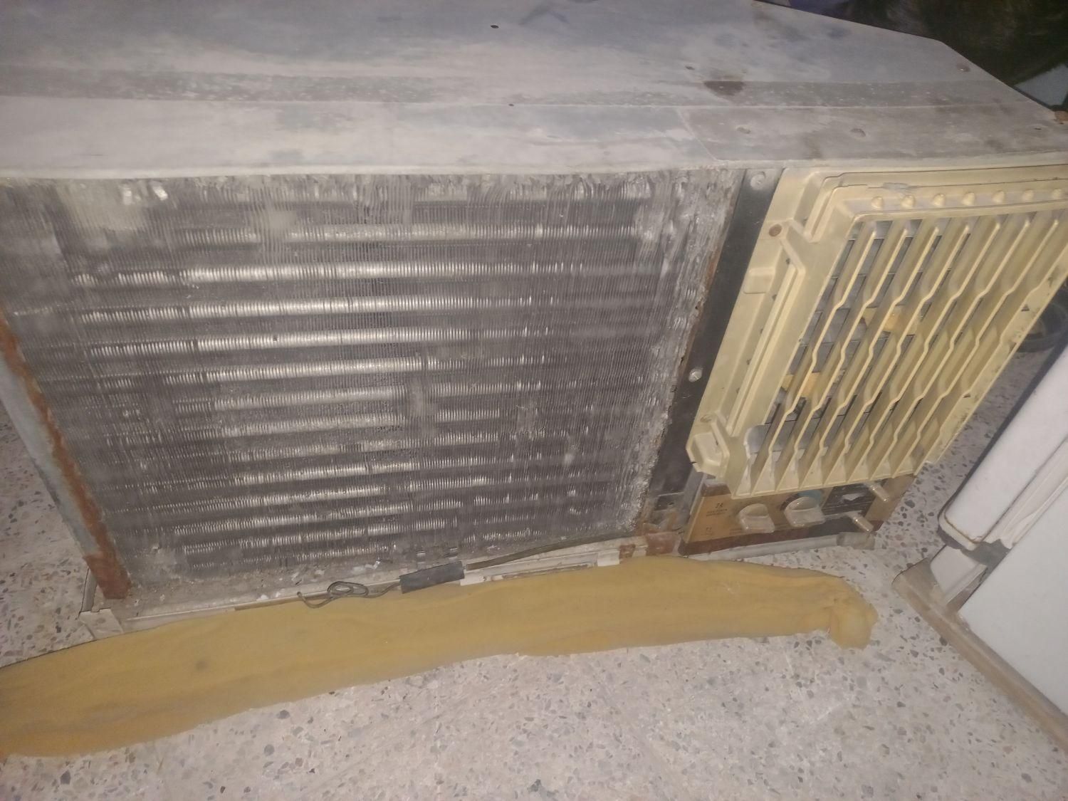 خریدار کولر سوخته و نیم سوز دوتیکه پنجره ای|کولر گازی و فنکوئل|رامهرمز, |دیوار