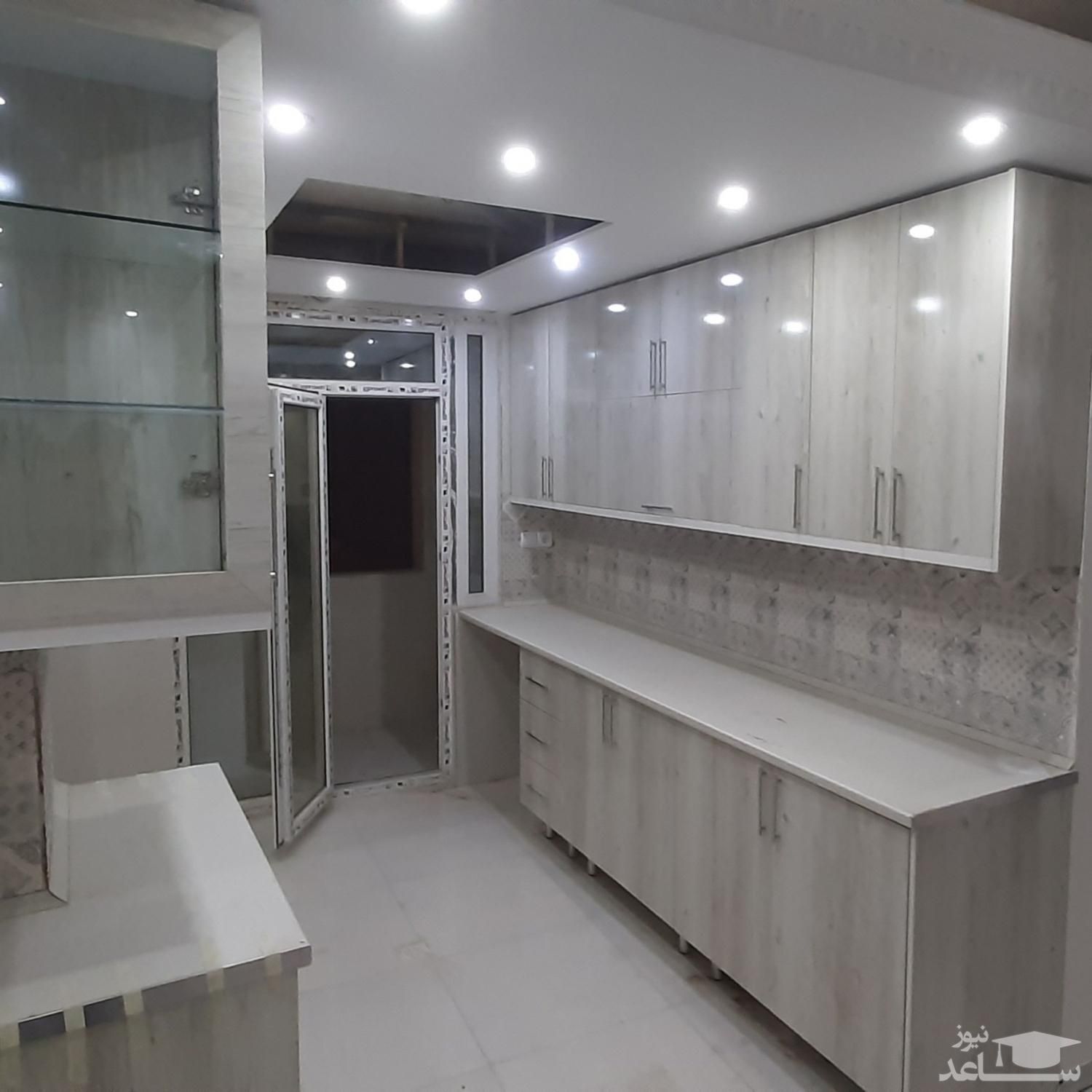 حراج کابینت فلزی و چوبی به علت تغییر شغل|مصالح و تجهیزات ساختمان|کوهدشت, |دیوار