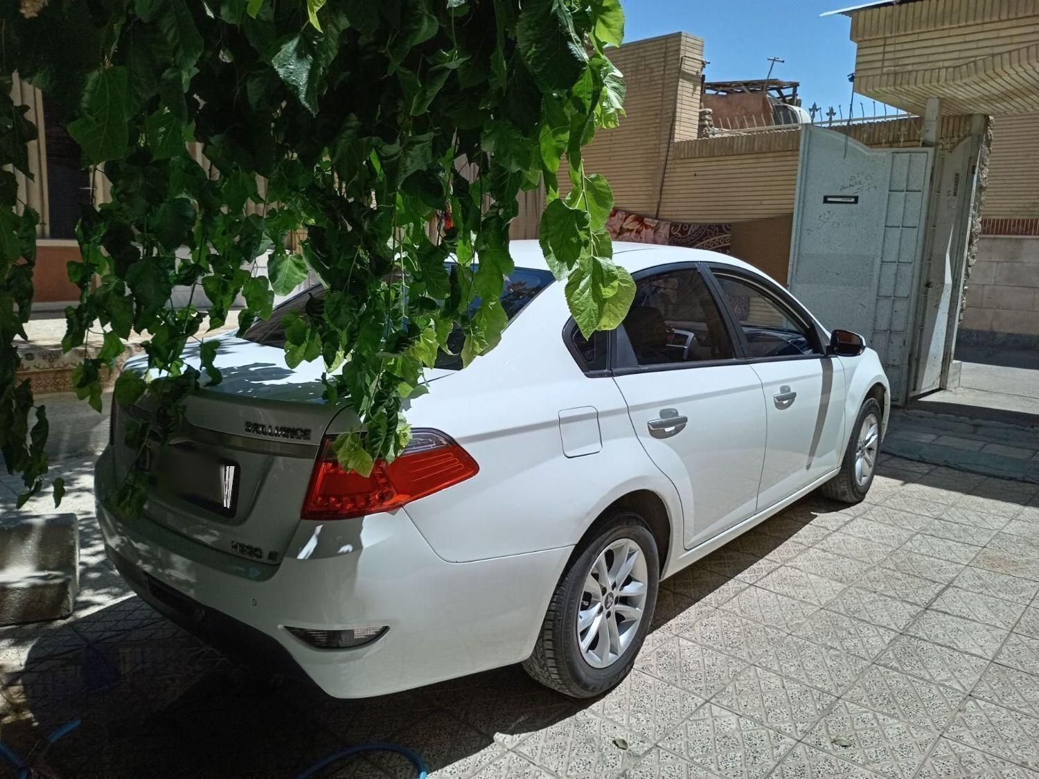 برلیانس H330 اتومات کارمندی درحد صفر|خودرو سواری و وانت|اصفهان, رزمندگان|دیوار