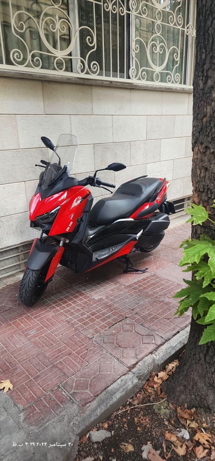 ایکس مکسxmax ۱۴۰۲|موتورسیکلت|تهران, قلهک|دیوار