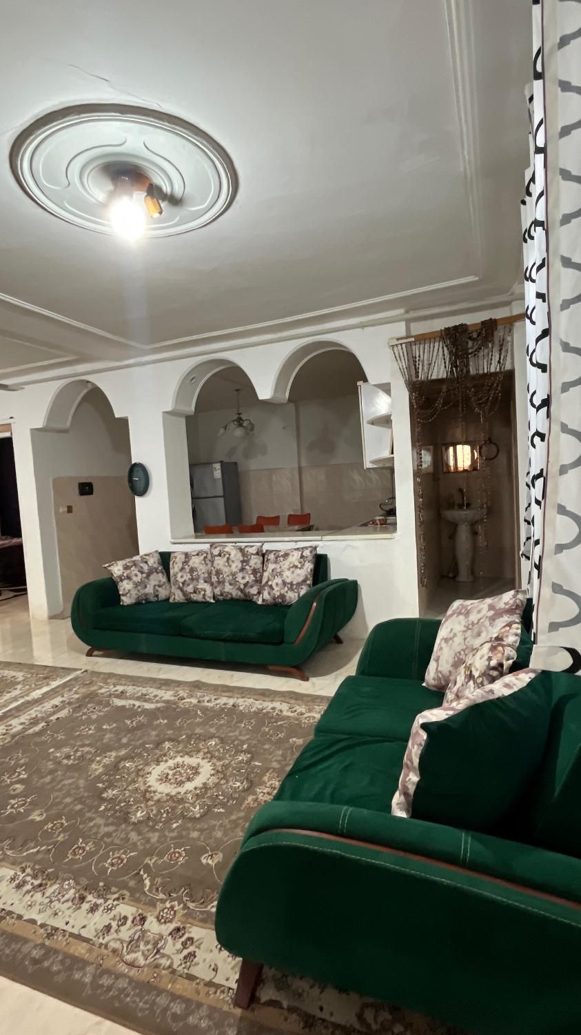 سوییت تمیز بر جاده اصلی(|اجارهٔ کوتاه‌مدت آپارتمان و سوئیت|لاهیجان, لیالستان|دیوار