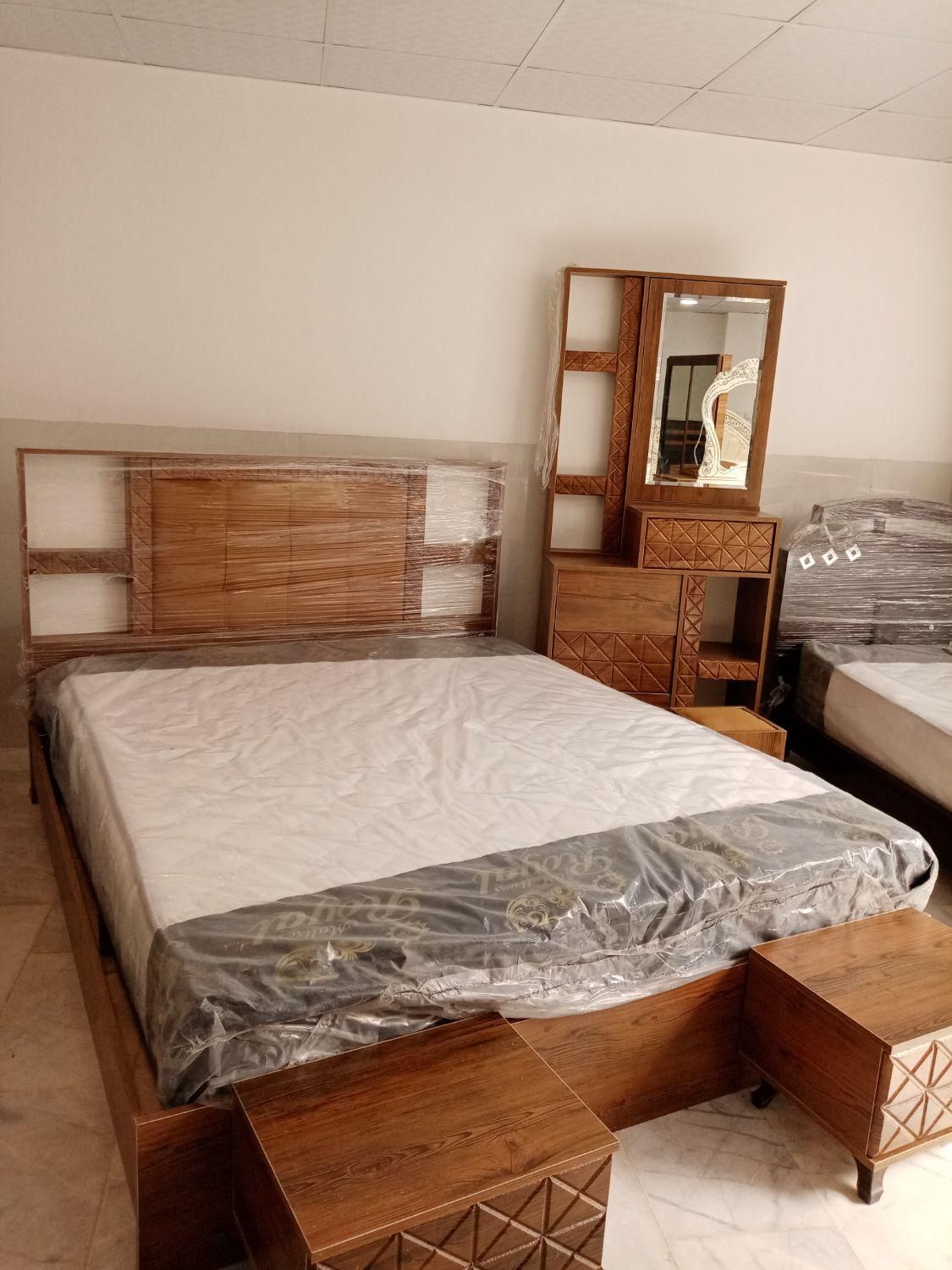 سرویس خواب کامل|تخت و سرویس خواب|کرمان, |دیوار