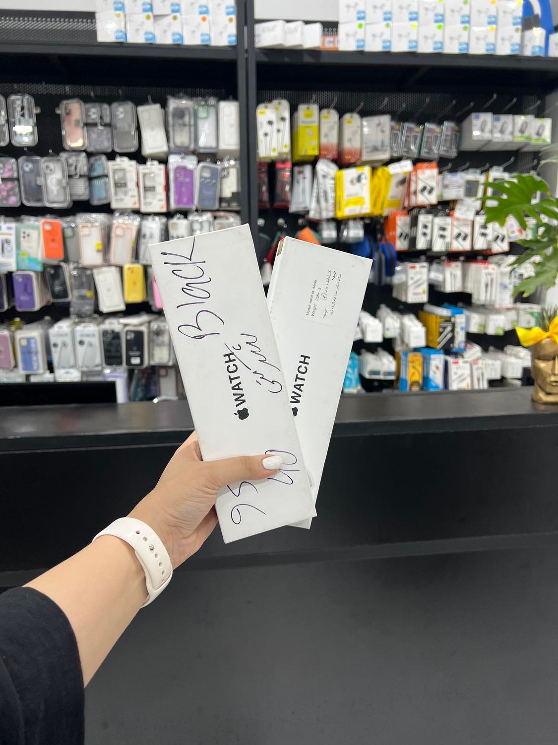 اپل واچ se /apple watch se 10|لوازم جانبی موبایل و تبلت|قزوین, |دیوار