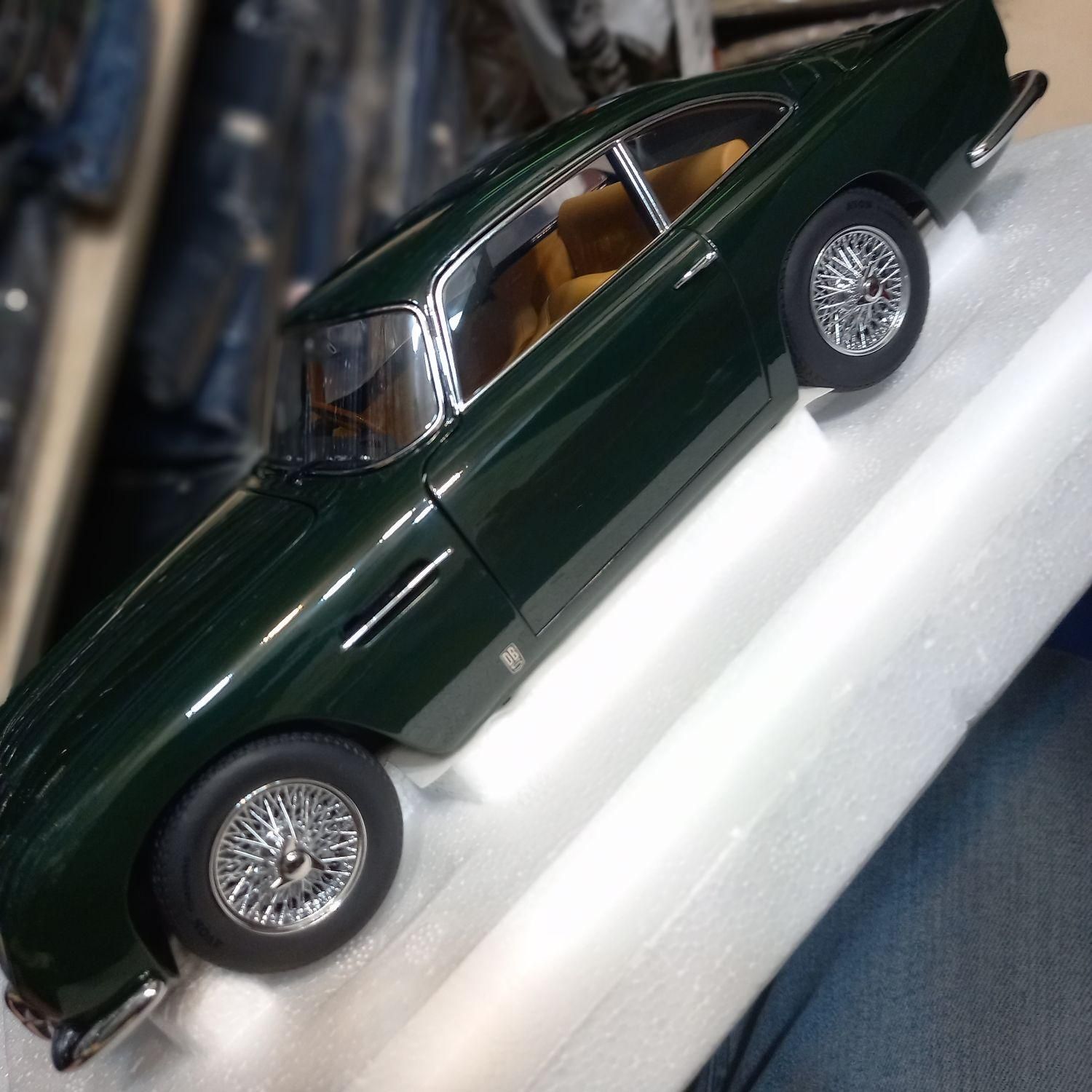 ماکت استون مارتین autoart|اسباب‌بازی بچه|تهران, فردوسی|دیوار