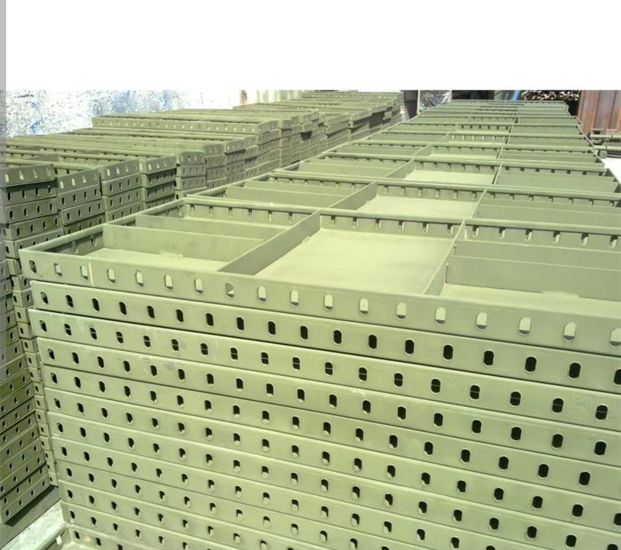 قالب فلزی100*40قالب کنج5*5*100|مصالح و تجهیزات ساختمان|تهران, شهرک طالقانی|دیوار