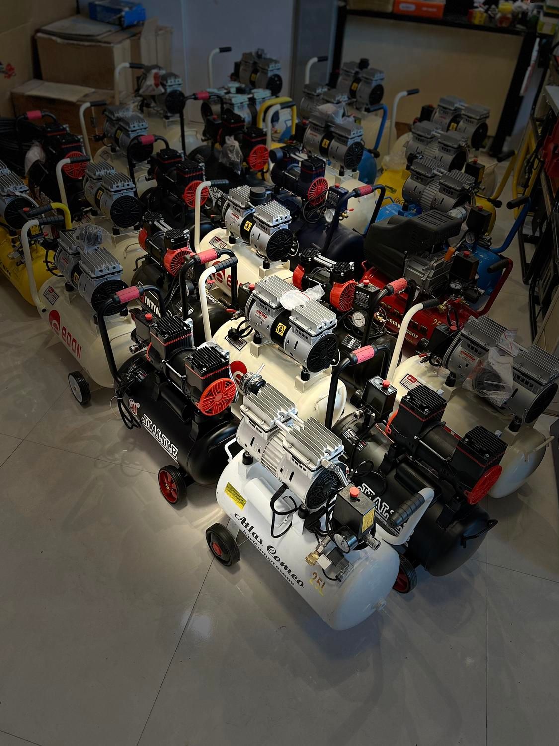 پمپ باد کمپرسورباد بیصدا کمپرسور باد|ماشینآلات صنعتی|مشهد, هنرور|دیوار