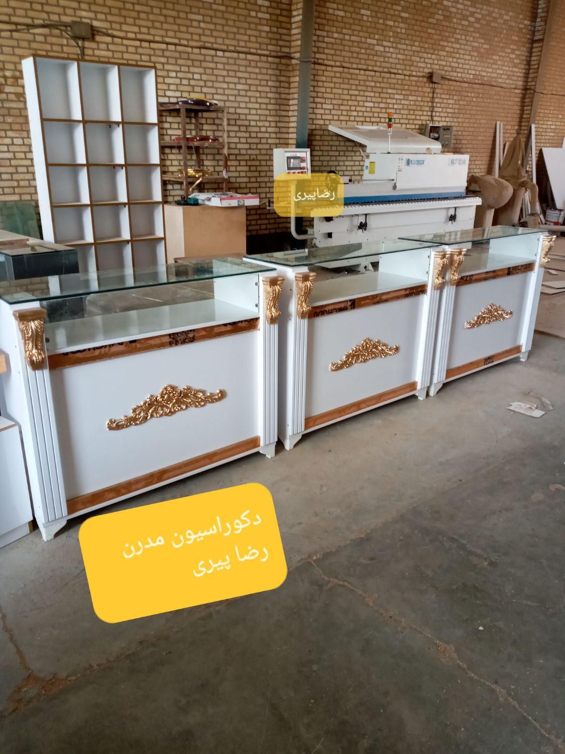 میز/پیشخوان سفارشی قفسه فروشگاهی ویترین کانتردکور|فروشگاه و مغازه|تهران, جمهوری|دیوار