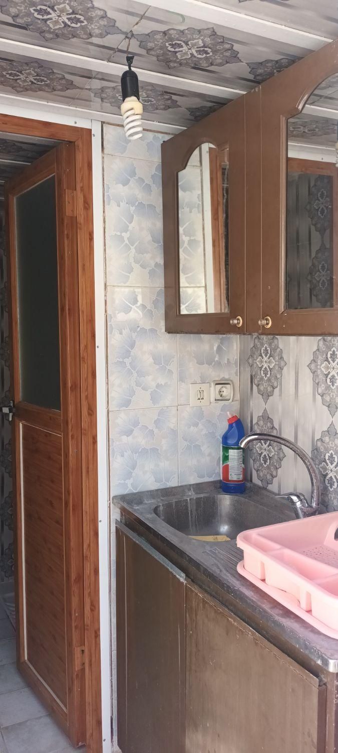 خانه مسافر اتاق سوئیت (ساعتی و دختر پسری نداریم)|اجارهٔ کوتاه‌مدت آپارتمان و سوئیت|شیراز, ریاستی|دیوار