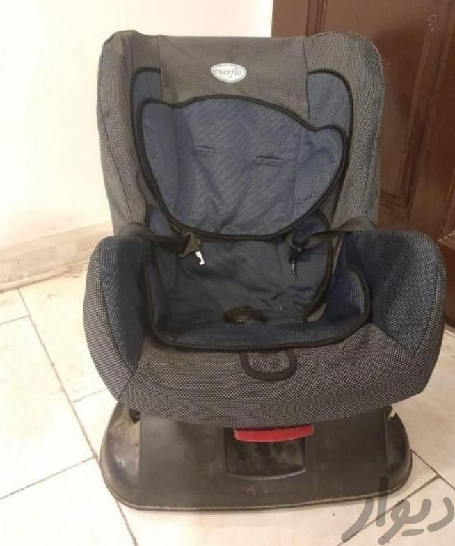 صندلی ماشین کودک|تخت و صندلی بچه|تهران, تهران‌سر|دیوار