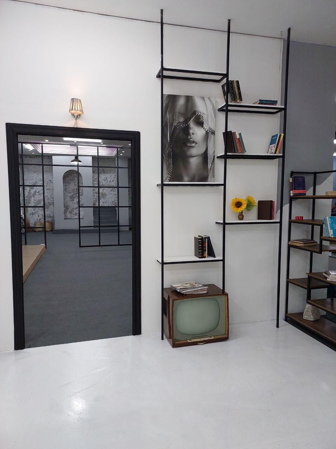 اجاره لوکیشن آتلیه استودیو عکاسی محتوا شرق تهران|اجارهٔ کوتاه‌مدت دفتر کار و فضای آموزشی|تهران, تهرانپارس شرقی|دیوار