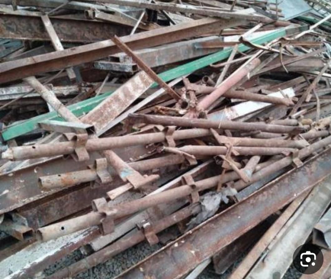 خریدار فروش ضایعات دروپنجره تیرآهن میلگرد کتاب مس|عمده‌فروشی|قم, نیروگاه|دیوار