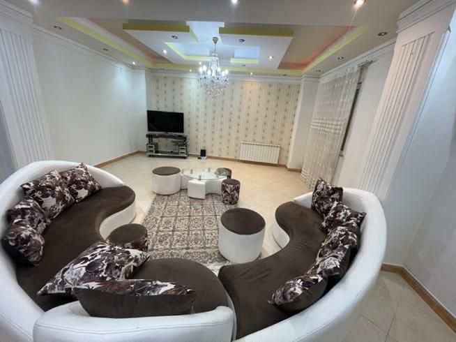 اجاره روزانه آپارتمان در گلسار طبقه اول|اجارهٔ کوتاه‌مدت آپارتمان و سوئیت|رشت, گلسار|دیوار