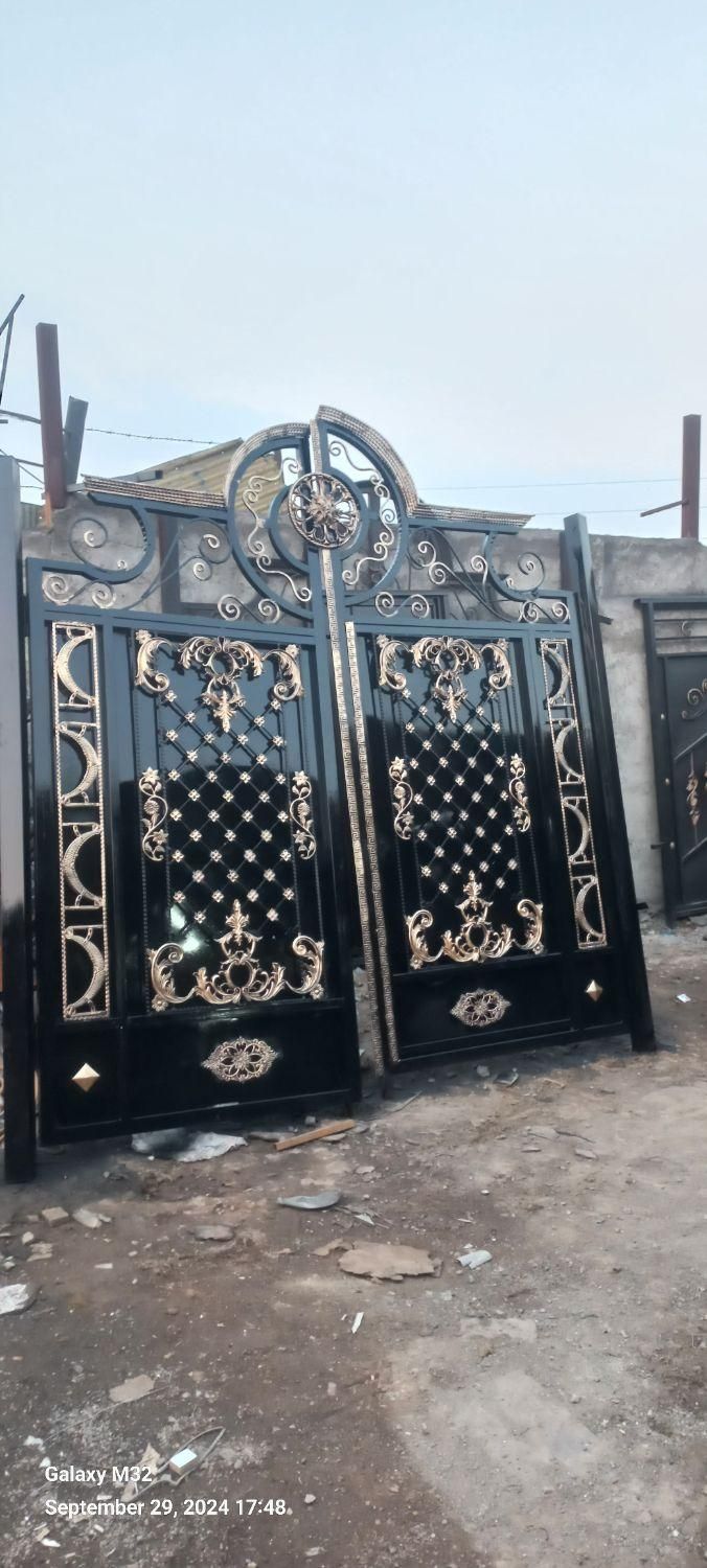 درب آهنی حیاطی و ورودی|مصالح و تجهیزات ساختمان|تهران, شهرک ابوذر|دیوار