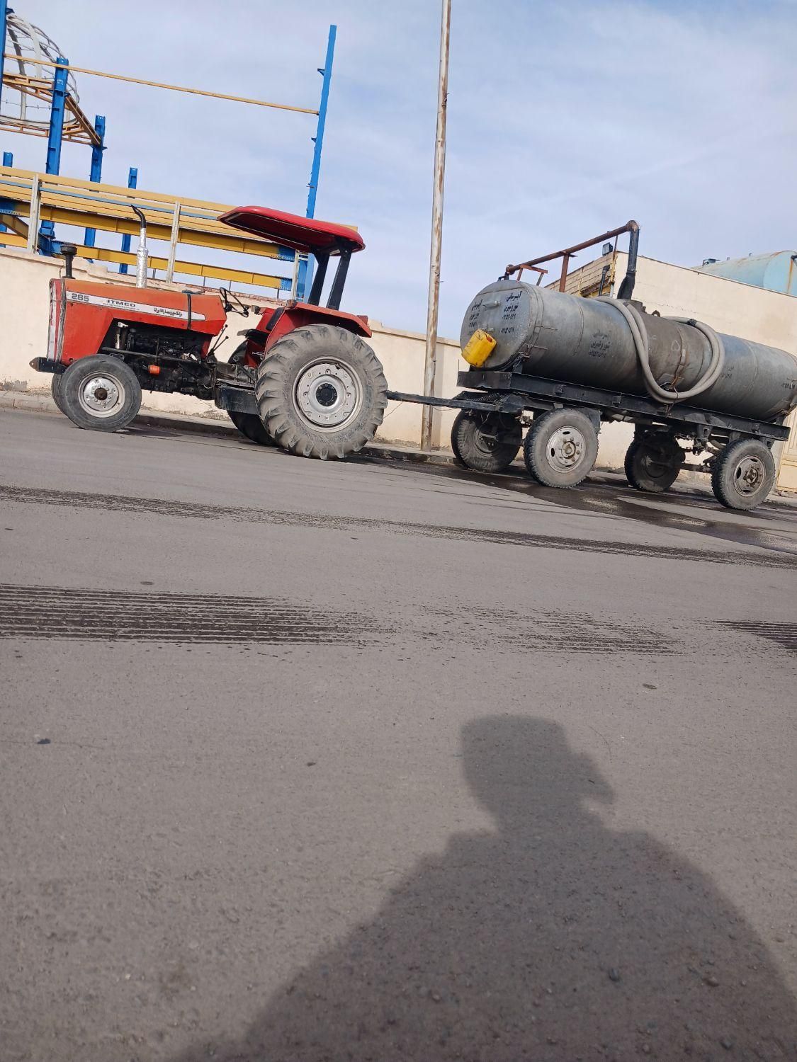 تراکتور فرگوسن ۲۸۵ تانکر شاسی روسی|خودرو سنگین|زاهدان, |دیوار