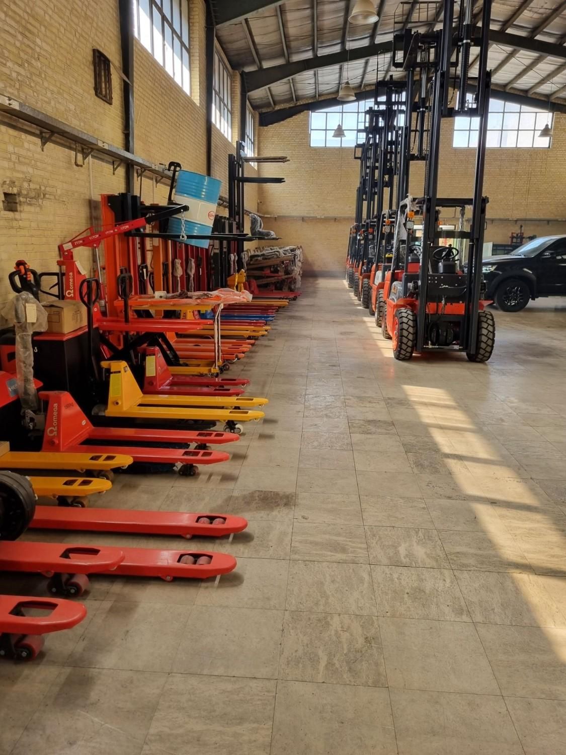 لیفتراک دکل 4.5 متر|ماشین‌آلات صنعتی|کاشان, |دیوار