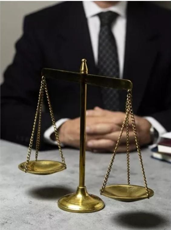 وکیل دادگستری (عضو کانون وکلای دادگستری)|خدمات مالی، حسابداری، بیمه|کاشان, کاشان|دیوار