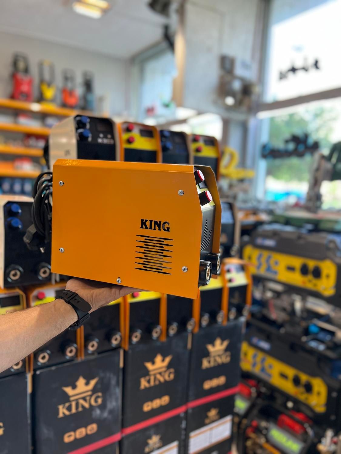 دستگاه جوش گارانتی دار ۳۰۰ آمپر بالوازم کامل|ماشین‌آلات صنعتی|مشهد, هنرور|دیوار