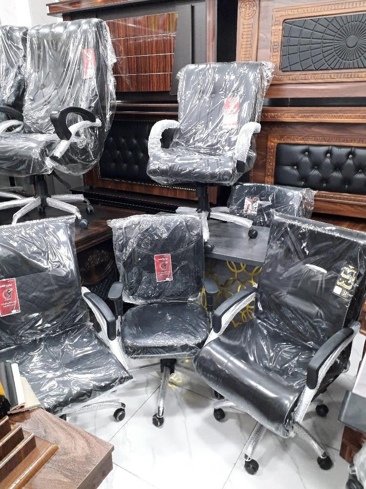 صندلی گردان k720|دفتر کار|رشت, پیرکلاچای|دیوار