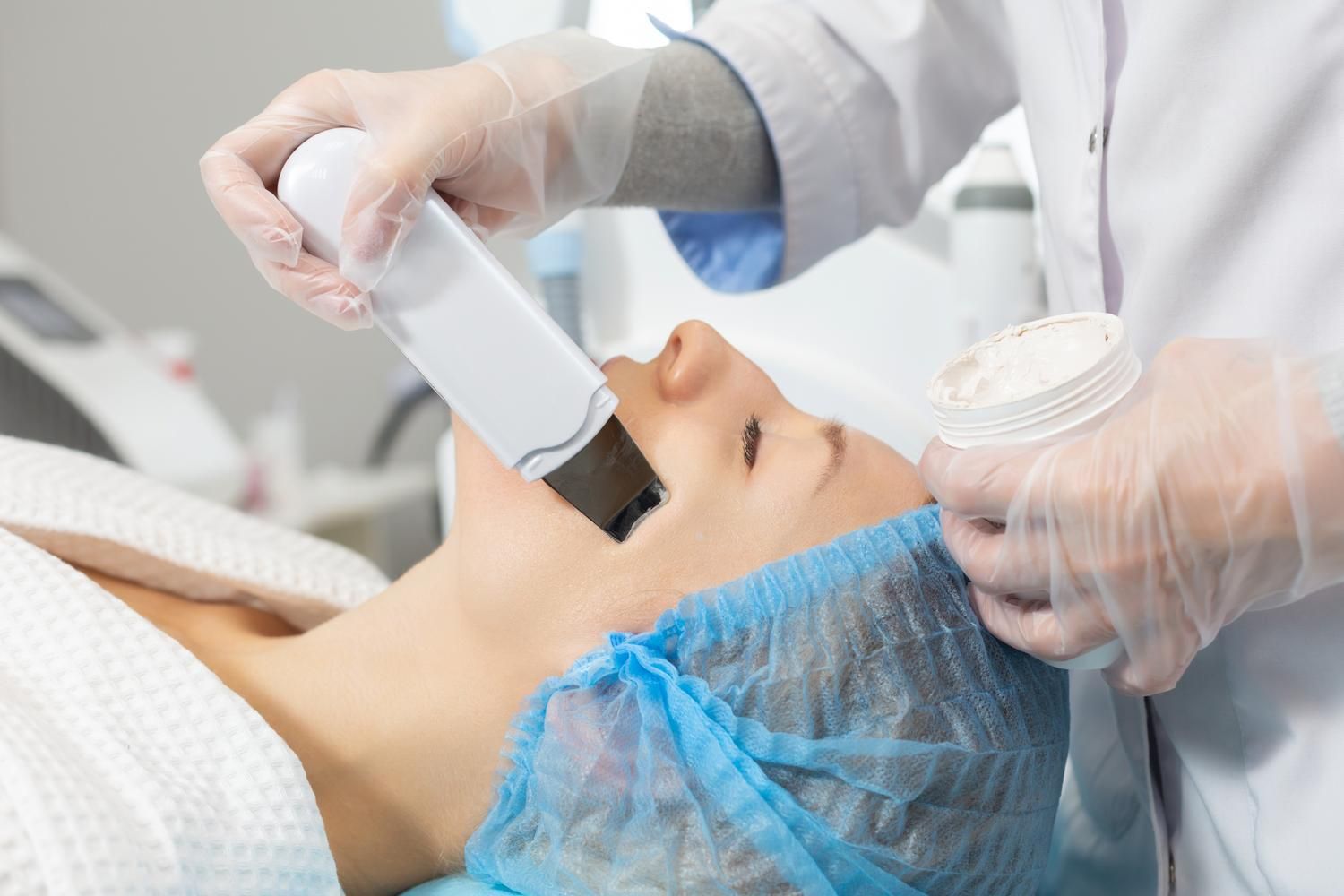 دستگاه لیزر تماسی فیشیال راه اندازی مطب پیکاپ|آرایشی، بهداشتی، درمانی|تهران, جردن|دیوار
