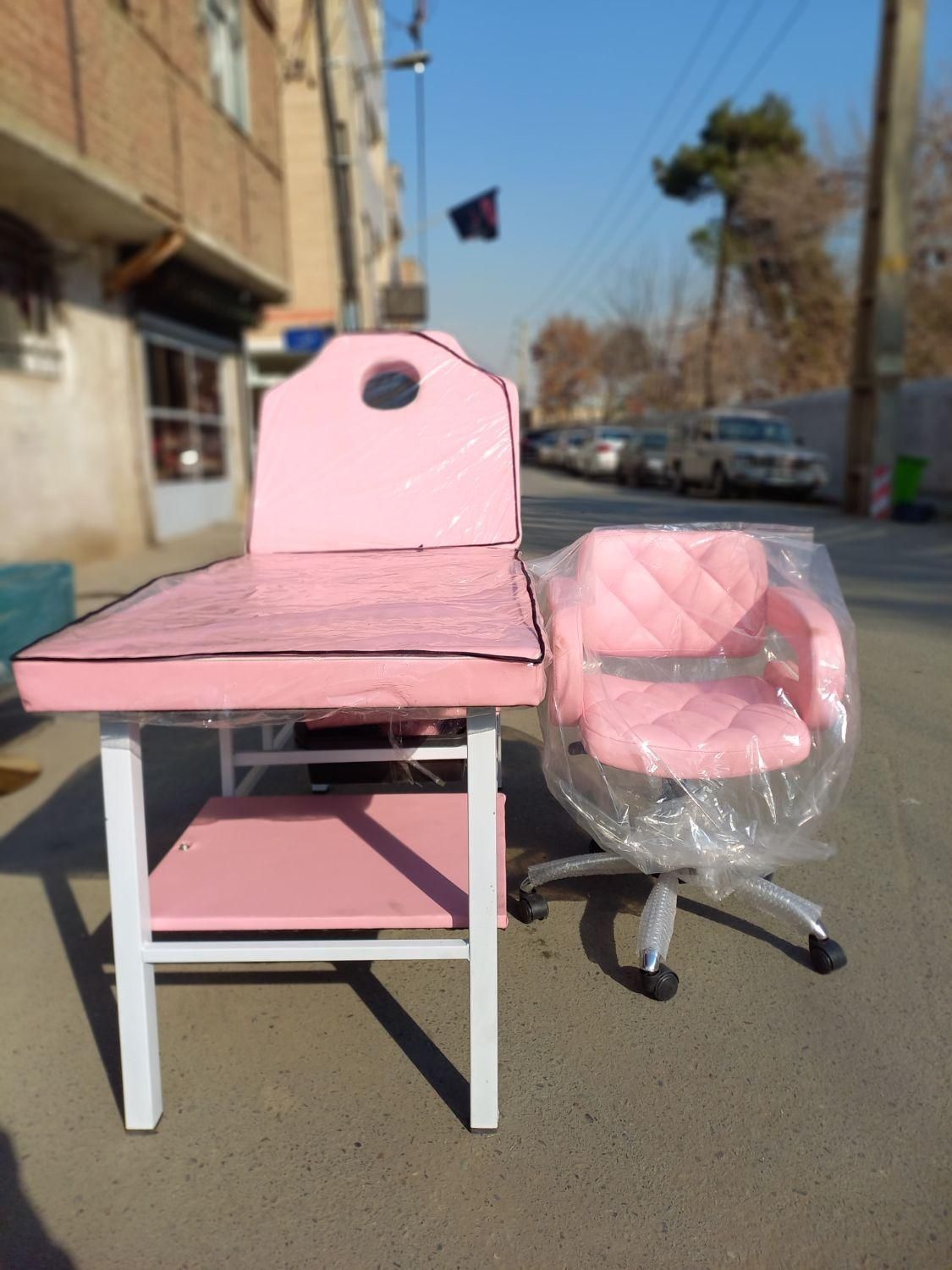 تخت اپلاسیون دوتیکه|آرایشگاه و سالن‌های زیبایی|تهران, شهرک ابوذر|دیوار