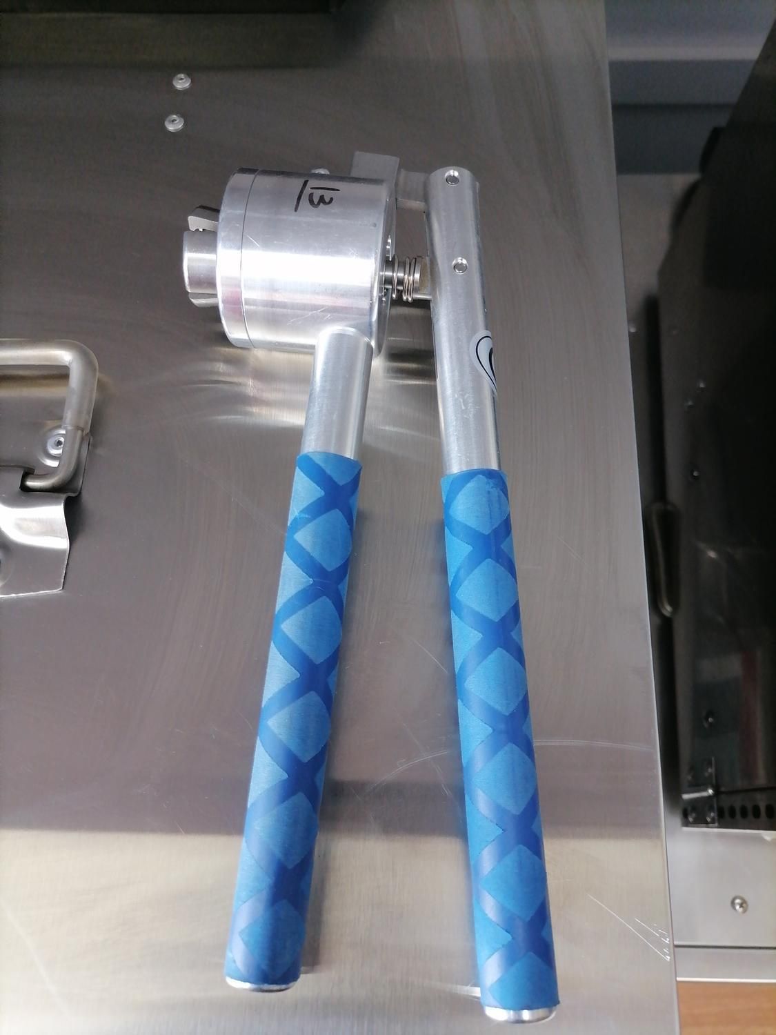 دستگاه درب بند ادکلان و ویال|ماشینآلات صنعتی|قزوین, |دیوار