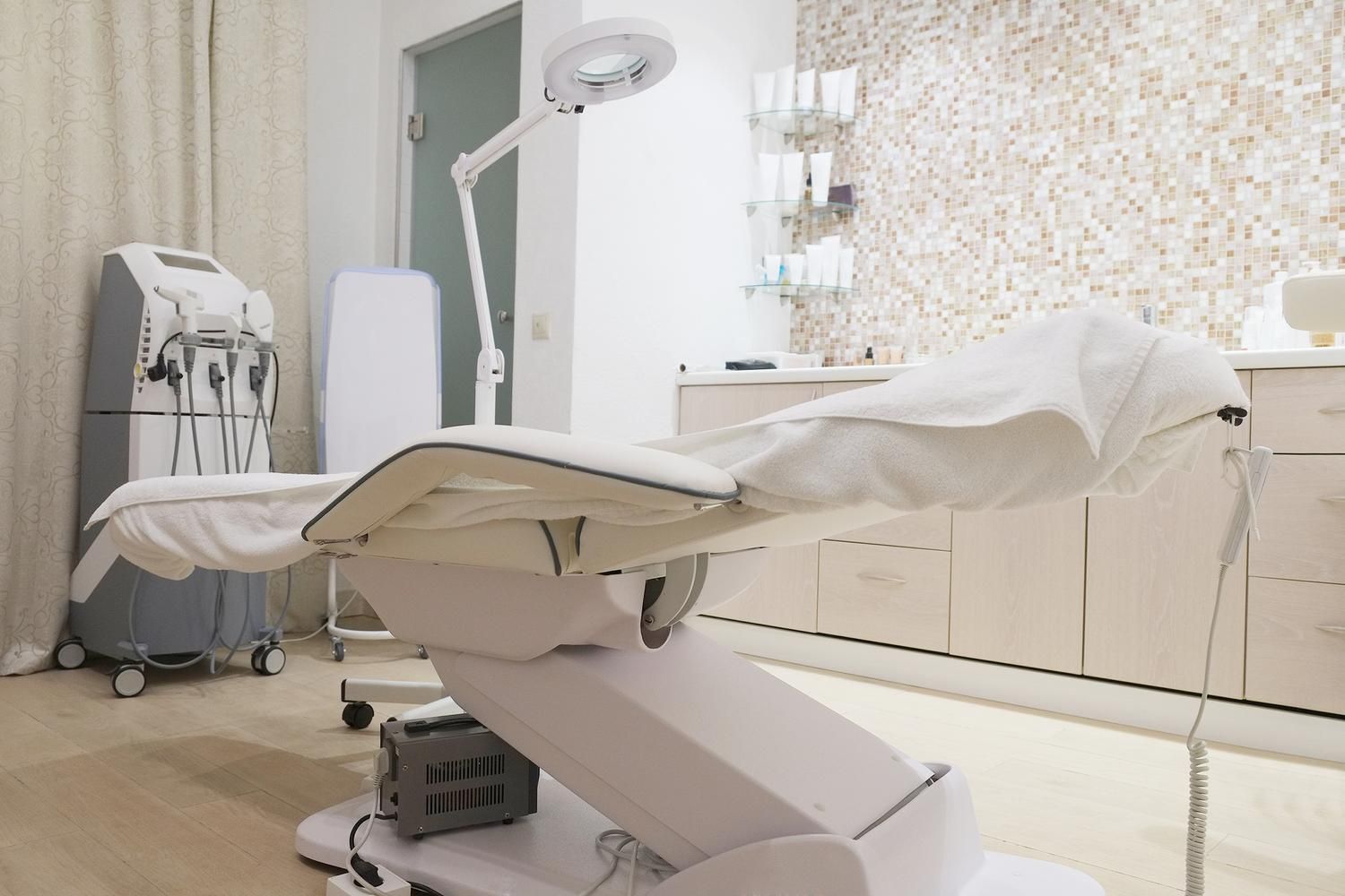 دستگاه لیزر مو رادو پلاس سه طول موج افتتاح مطب|آرایشی، بهداشتی، درمانی|تهران, جردن|دیوار