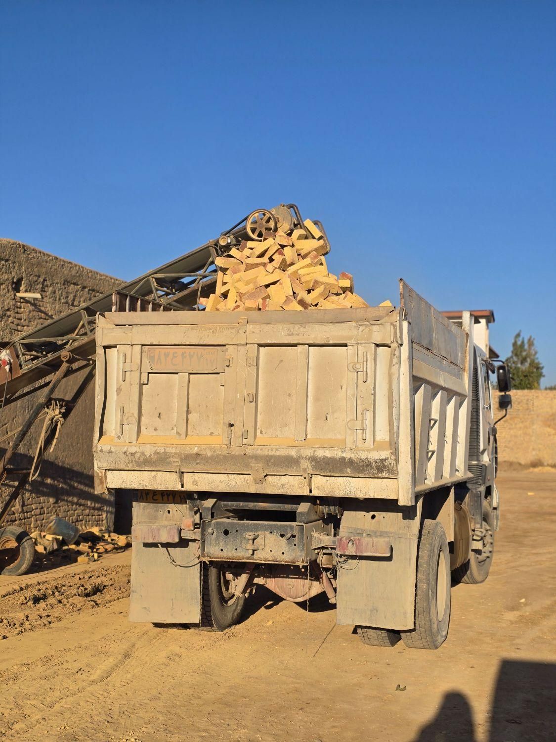 آجر فشاری درجه یک ارومیه|مصالح و تجهیزات ساختمان|ارومیه, |دیوار