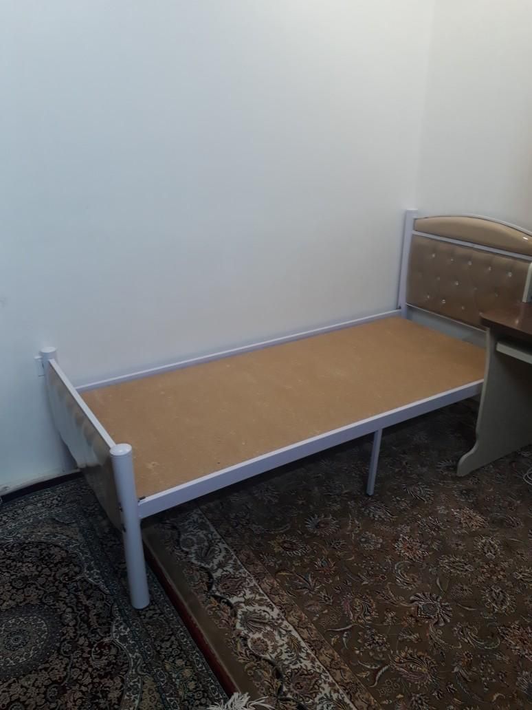 تختخواب یکنفره فلزی  ارتفاع بلند|تخت و سرویس خواب|مشهد, رسالت|دیوار