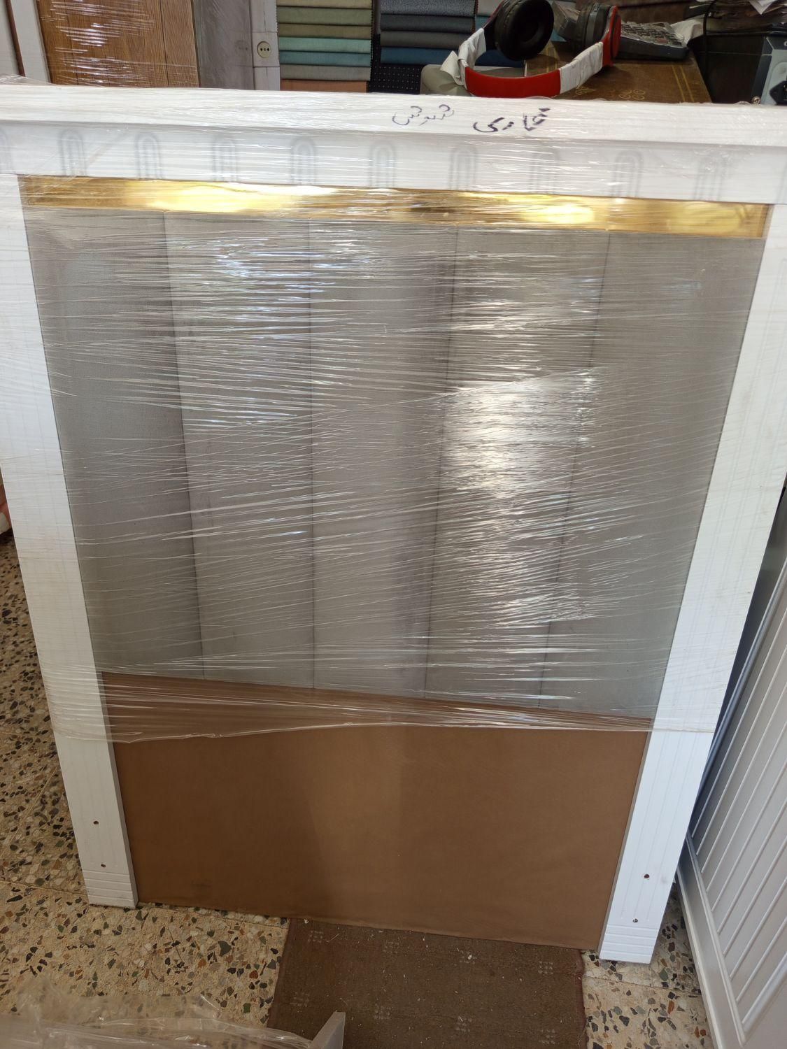 تختخواب مدل آرتا باکفی وقیدهای مقاوم|تخت و سرویس خواب|شوش, |دیوار